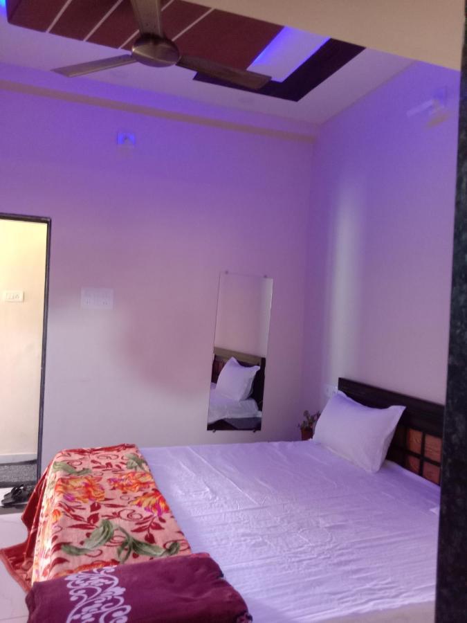Aradhya Prime Home Stay Garudeshwar Exterior photo