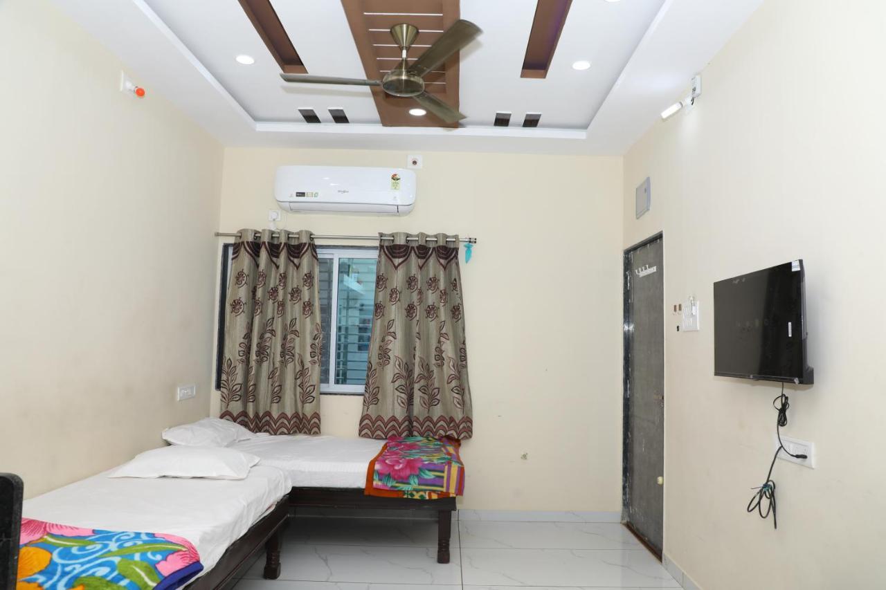 Aradhya Prime Home Stay Garudeshwar Exterior photo
